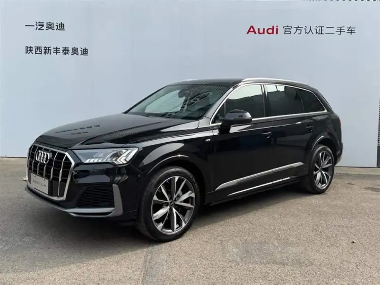 Audi Q7 2023 55 TFSI quattro S line Sport