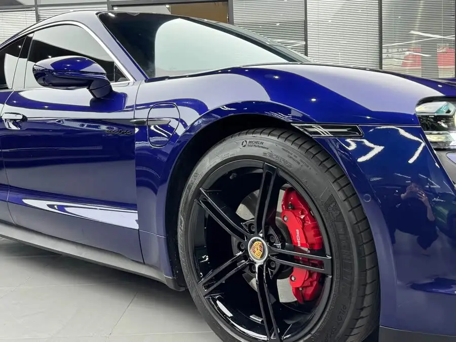 2019 Taycan Taycan 4S