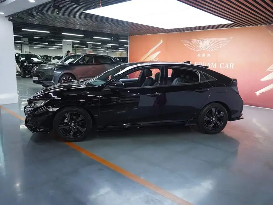 Civic 2021 HATCHBACK 220TURBO CVT Cool Control