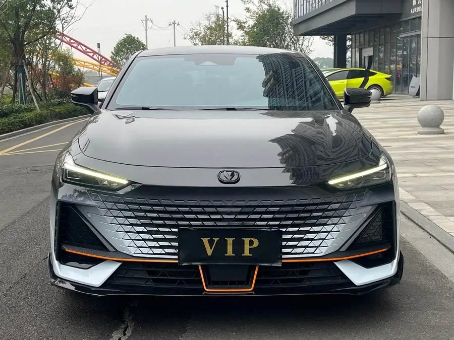 Changan UNI-V 2023 1.5T Sport Edition