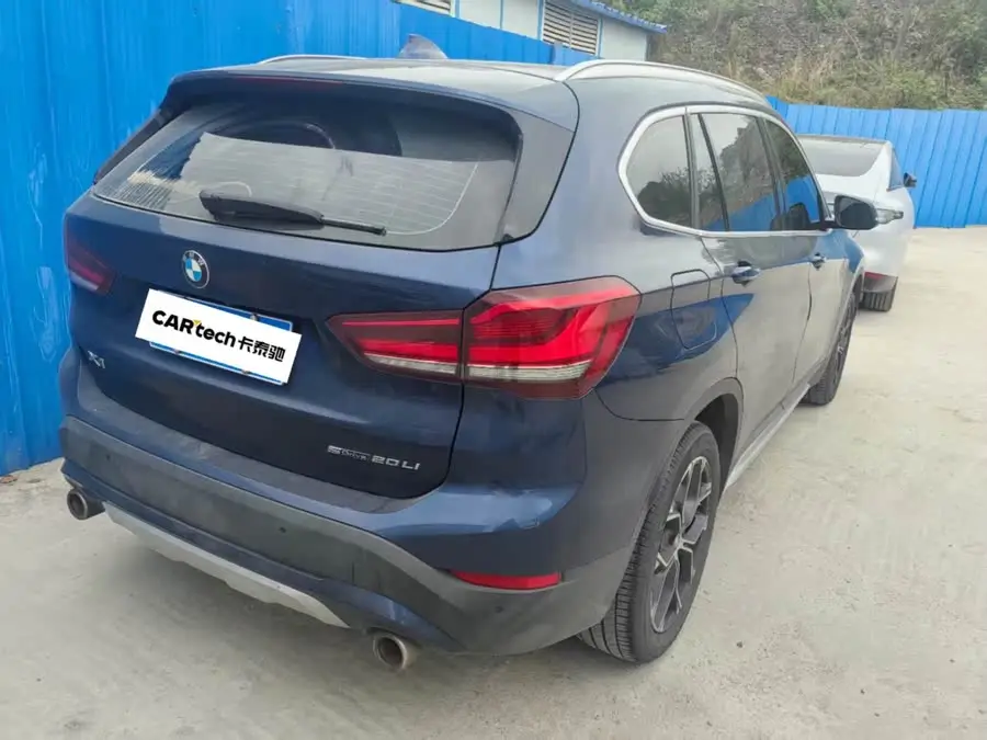 بي إم دبليو X1 2020 sDrive20Li الحصرية