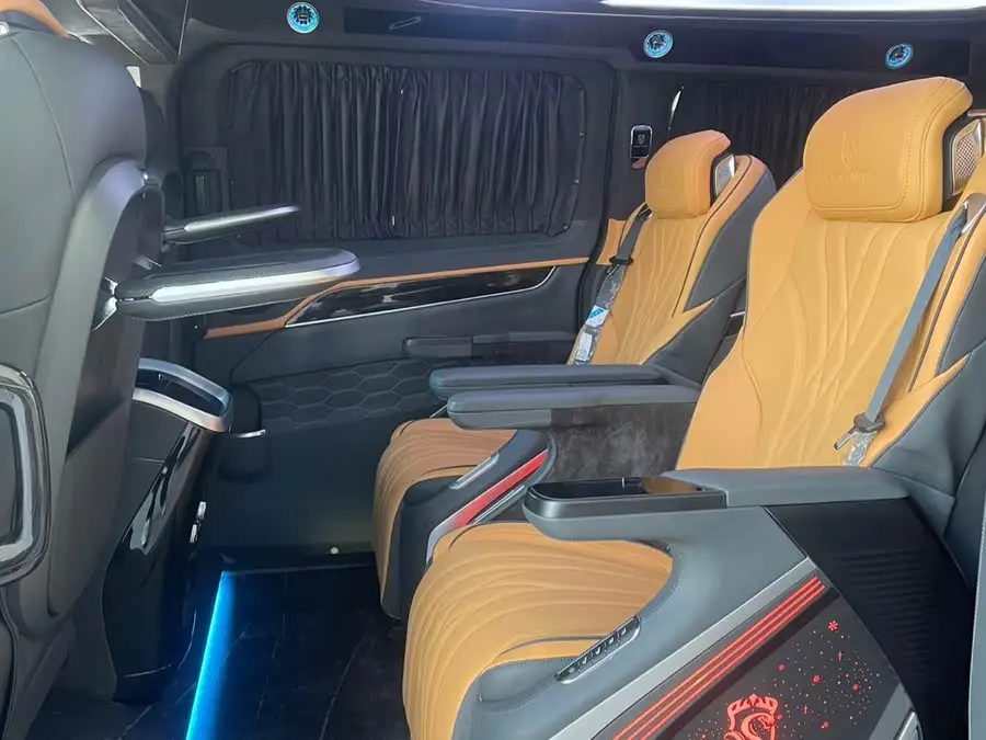 2024 Ford Tourneo 2.0T Automatic Elite Plus