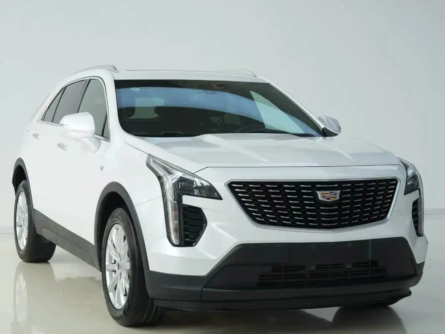 Cadillac XT4 2022 28T FWD Luxury