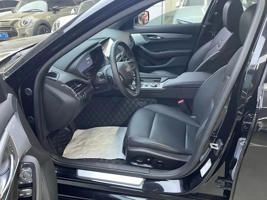 Cadillac CT5 2023 28T Luxury (Standard Edition)