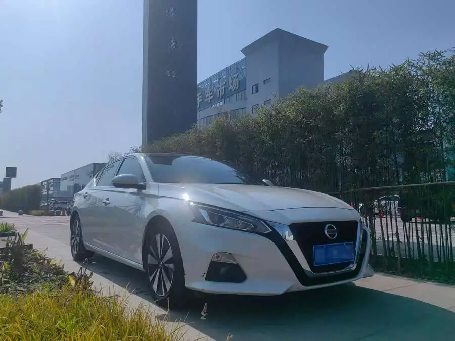 تينَا 2021 2.0L XL إصدار الراحة