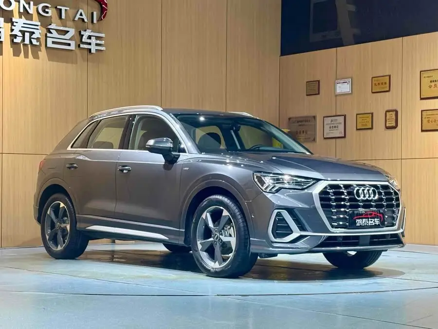 Audi Q3 2023 35 TFSI Fashion Dynamic (1.5T)