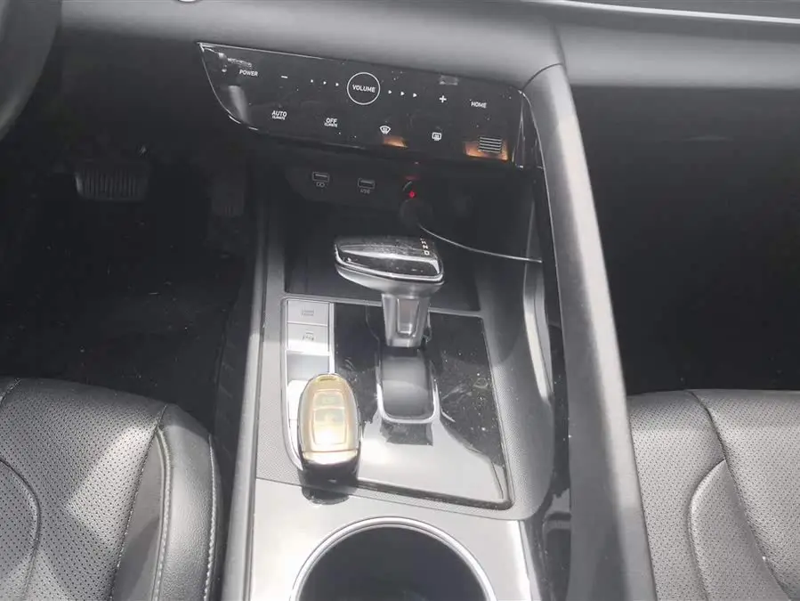 إيلانتر 2021 1.5 لتر CVT LUX بريميوم