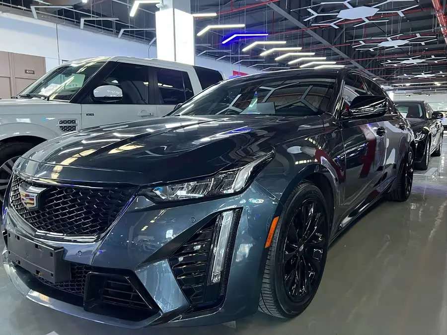 كاديلاك CT5 2020 فئة 28T الفاخرة
