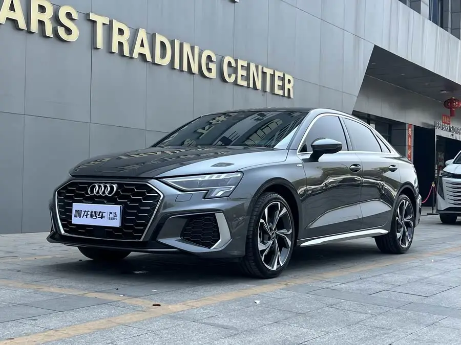 أودي A3 2023 الطراز المُعدل A3L ليموزين 35 TFSI الطراز الرياضي الفاخر