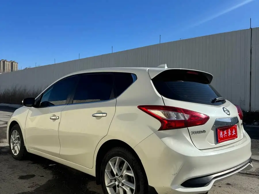 نيسان تييدا 2021 1.6 لتر CVT نسخة ذكية