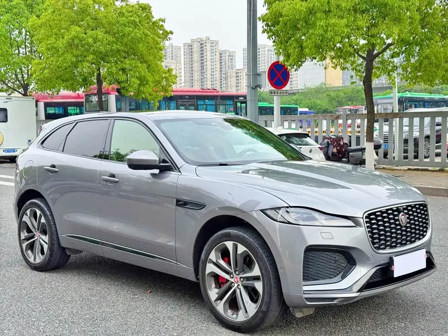 Jaguar F-PACE 2021 Model 340PS R-Dynamic SE
