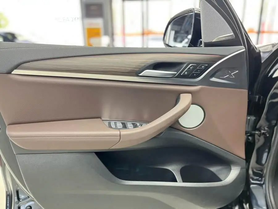 BMW X3 2022 Facelift xDrive30i Leading Model M Shadow Package