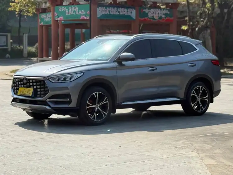 Song PLUS 2020 1.5T Automatic Deluxe