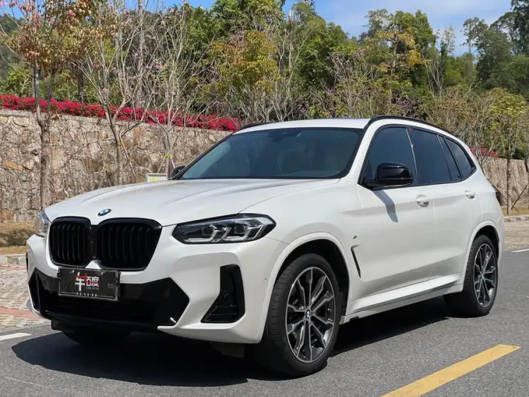 BMW X3 2022 xDrive30i Leading Model M Night Package