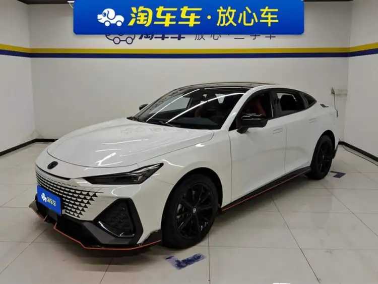 Changan UNI-V 2023 2.0T Leading Speed Edition