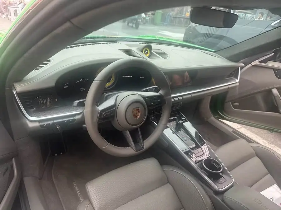 Porsche 911 2022 Turbo S 3.7T