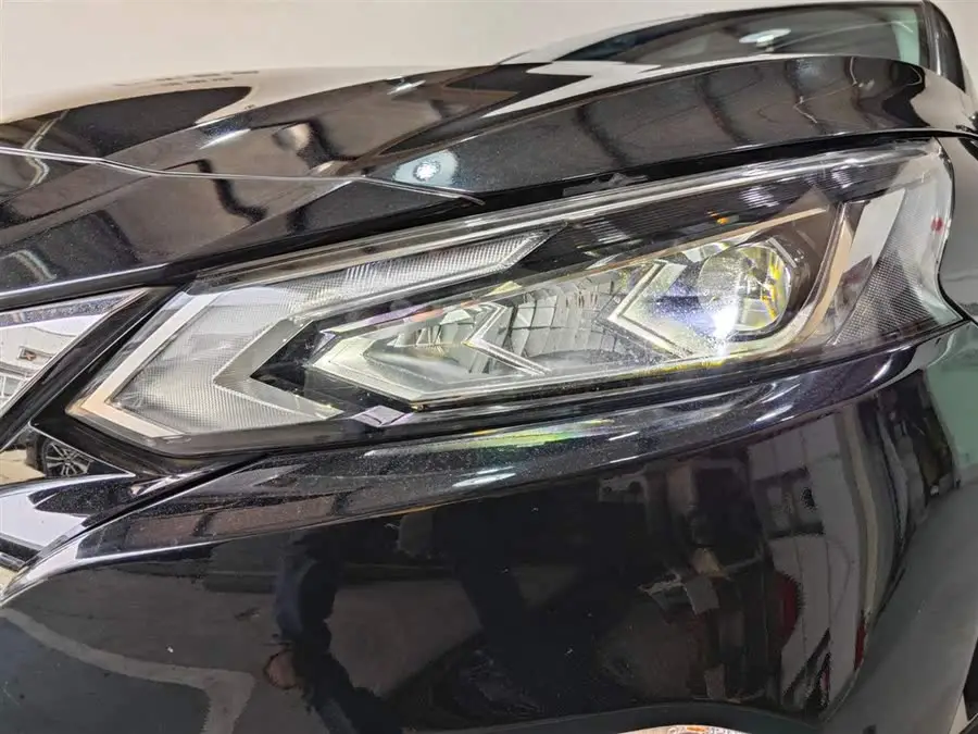 تينلاي 2021 2.0L XL الإصدار المريح