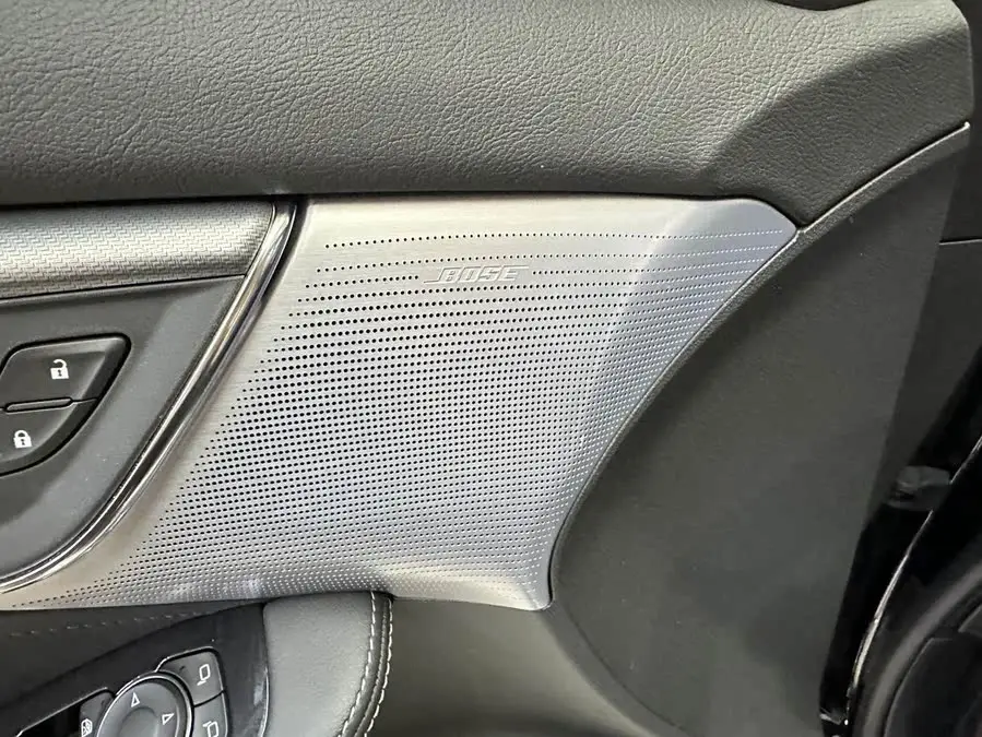 Cadillac CT5 2023 28T Luxury (Standard Edition)