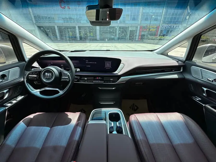 القرن 2023 طراز 2.0T نسخة يونس للستة مقاعد