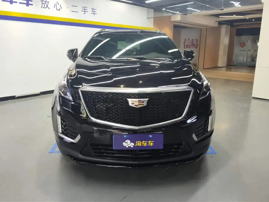 Cadillac XT5 2022 2.0T AWD Luxury (Hummingbird Edition)