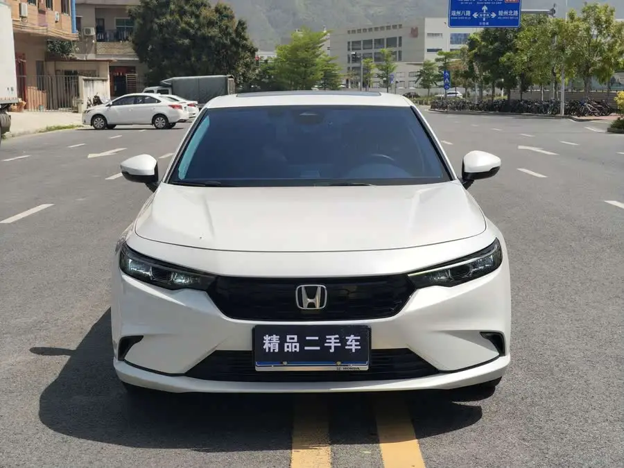 2023 Model 240TURBO CVT Luxury Edition