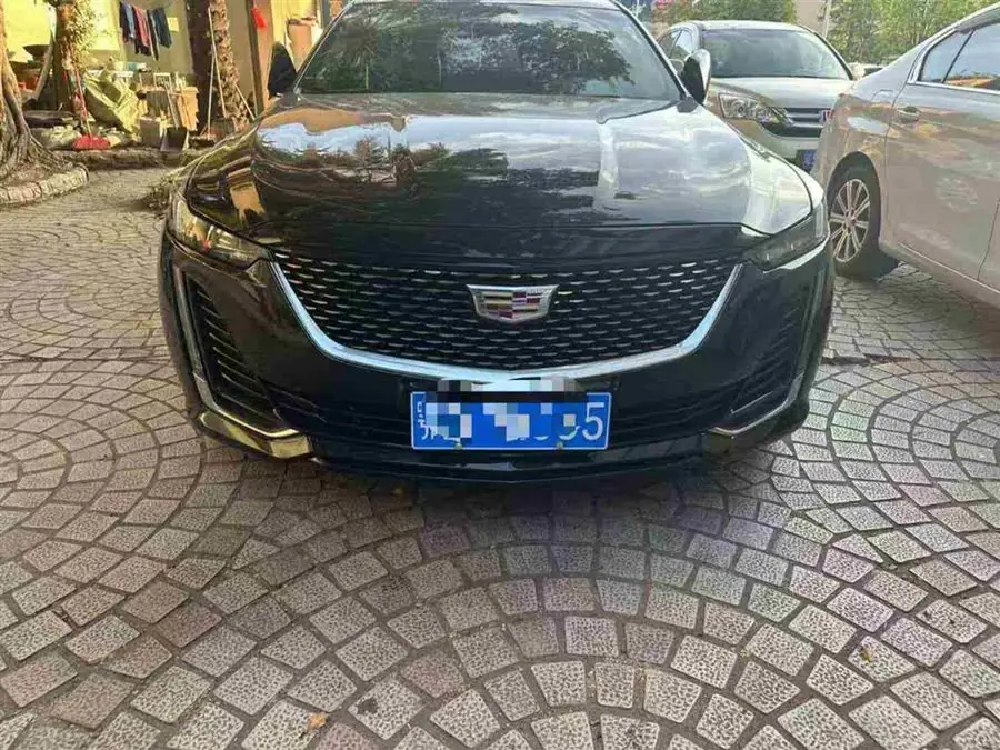 كاديلاك CT5 2021 28T الفاخرة