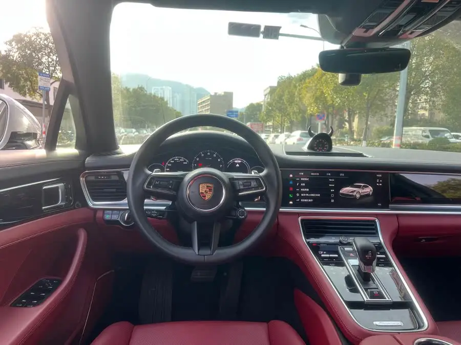 2023 Panamera Executive Platinum Edition 2.9T