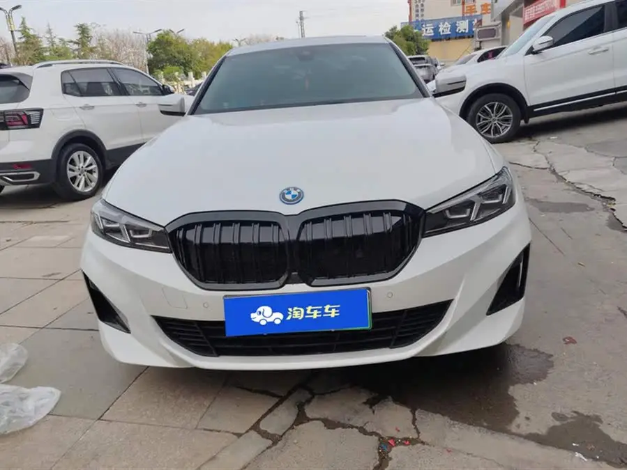 بي إم دبليو i3 2024 eDrive 35 L