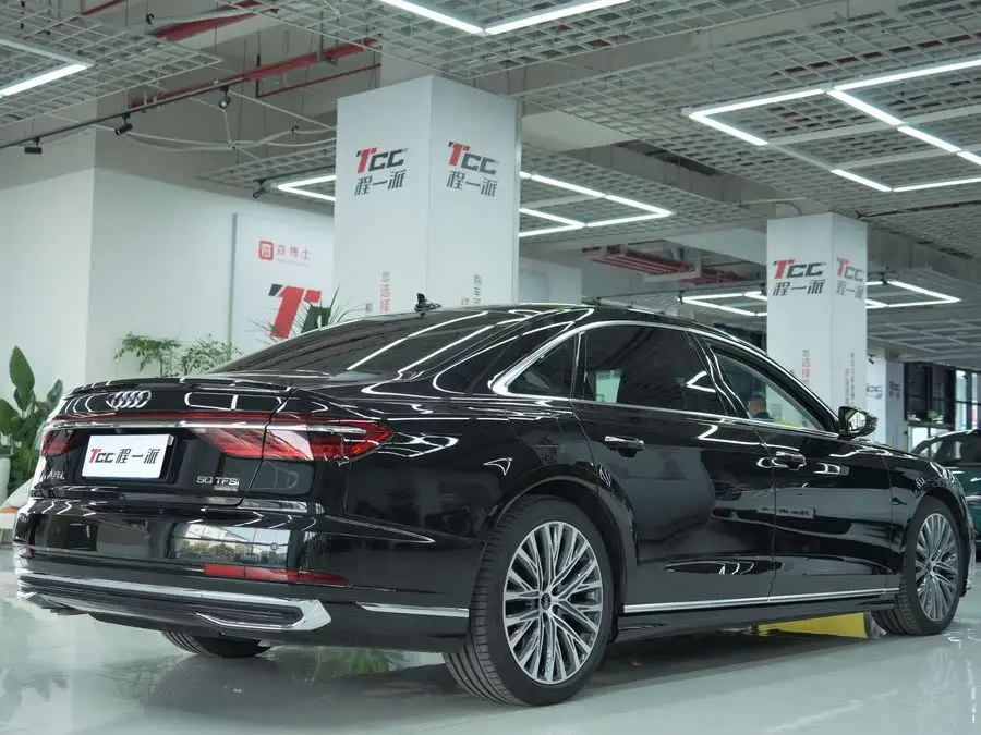 Audi A8 2024 A8L 50 TFSI quattro Premium