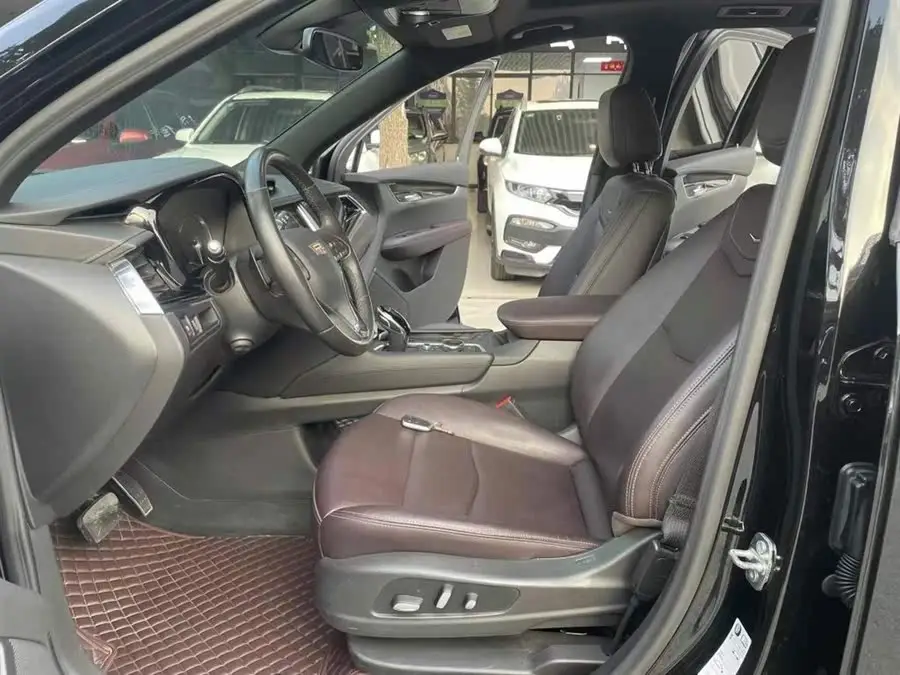 Cadillac XT6 2021 28T Luxury 6-Seater