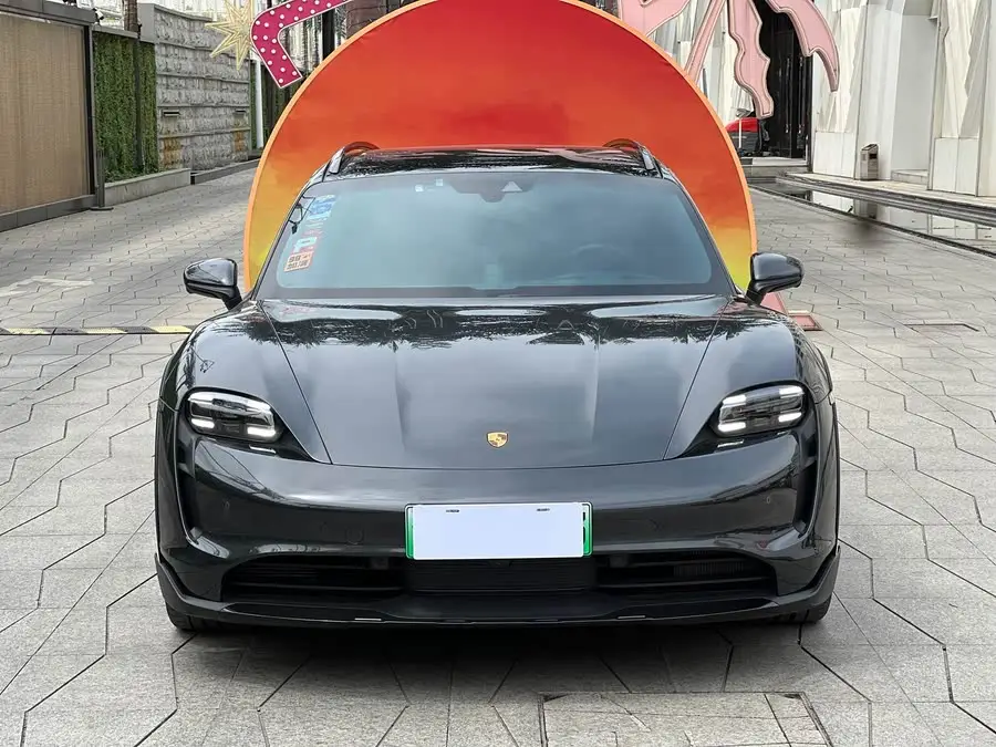 2024 تايكان تايكان 4 كروس توريسمو