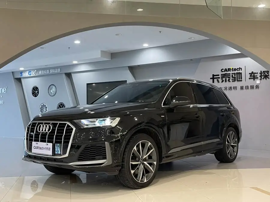 Audi Q7 2023 55 TFSI quattro S line Sport