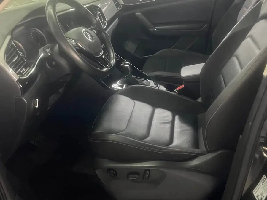 تيرون 2020 طراز 330 TSI دفع ثنائي فاخرة ذكية متصلة