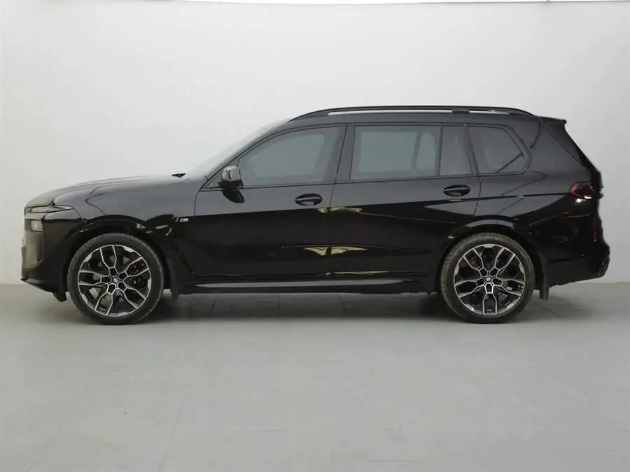 BMW X7 2023 xDrive40i Executive M Sport Package