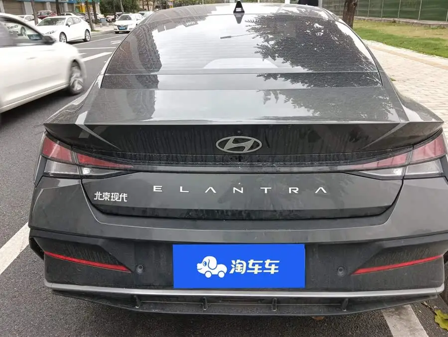 إلانtra 2023 1.5L CVT GLX النخبة