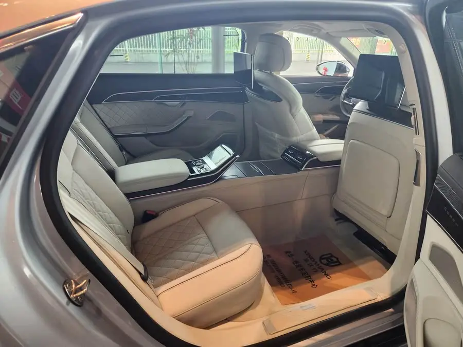 Audi A8 2022 Model A8L Horch Founder Edition Two-tone Collector's Edition