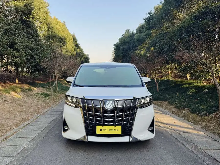 ألفارد 2021 الهجين 2.5 لتر الفاخرة