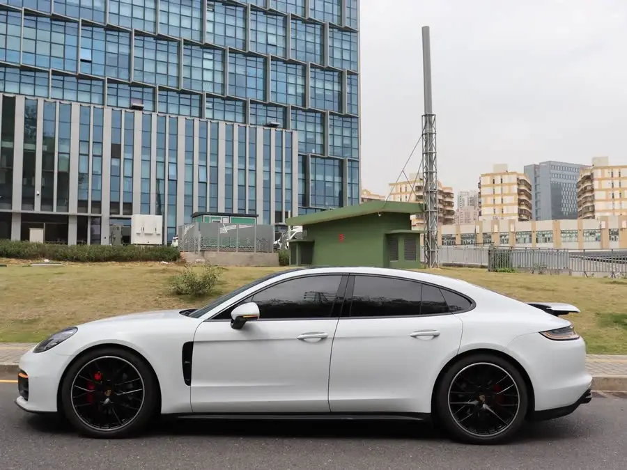 2022 Panamera 2.9T Platinum Edition