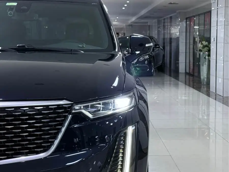 Cadillac XT6 2021 28T Luxury 7-Seater