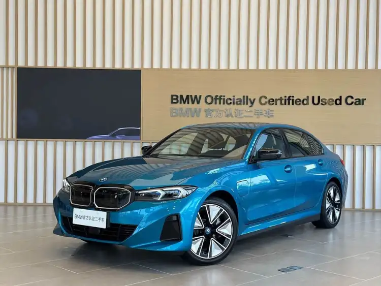 BMW i3 2023 eDrive 40 L Night Sport Package