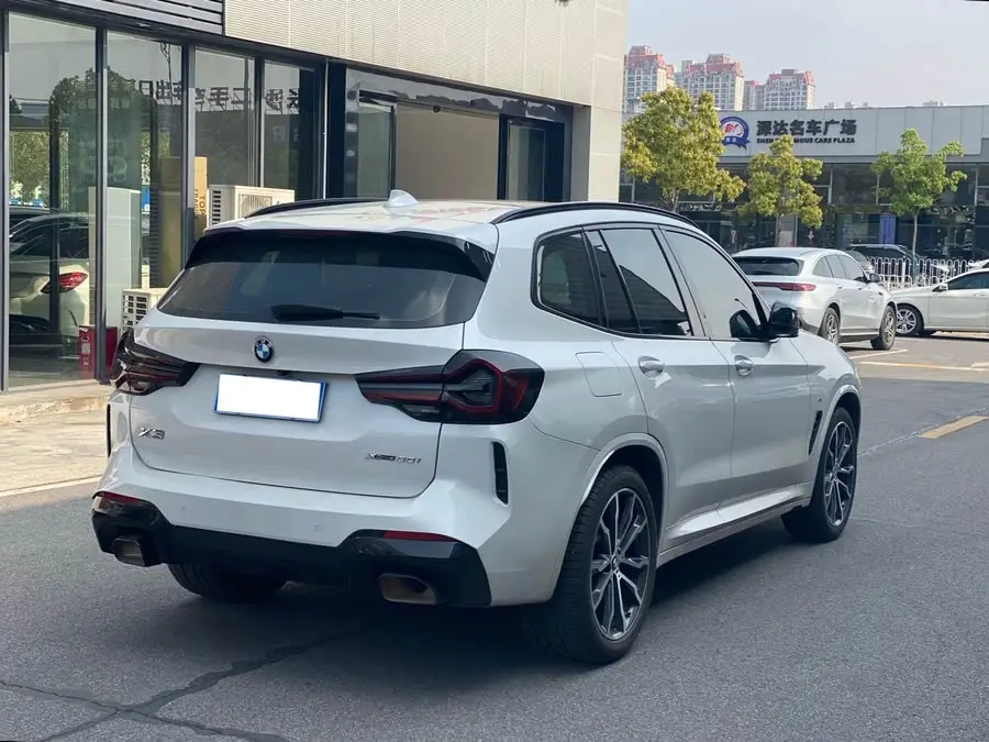 BMW X3 2022 xDrive30i Leading Model M Shadow Package
