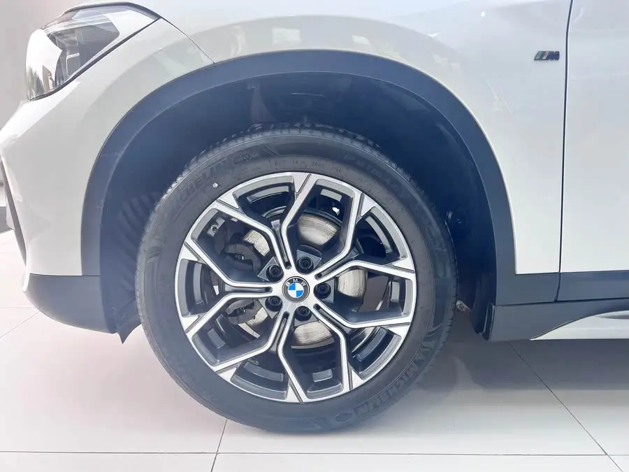 BMW X1 2020 sDrive20Li Luxury