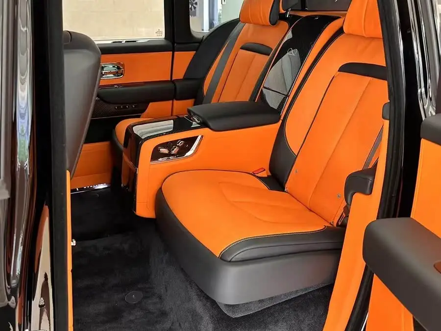 كولينان 2020 بلاك بادج