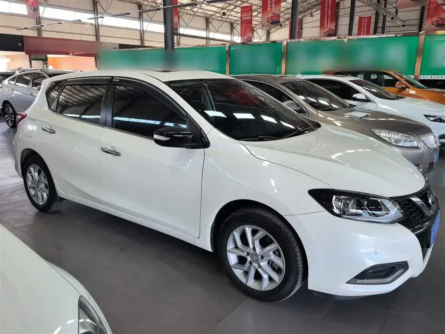 نيسان تييدا 2021 1.6 لتر CVT إصدار ذكي