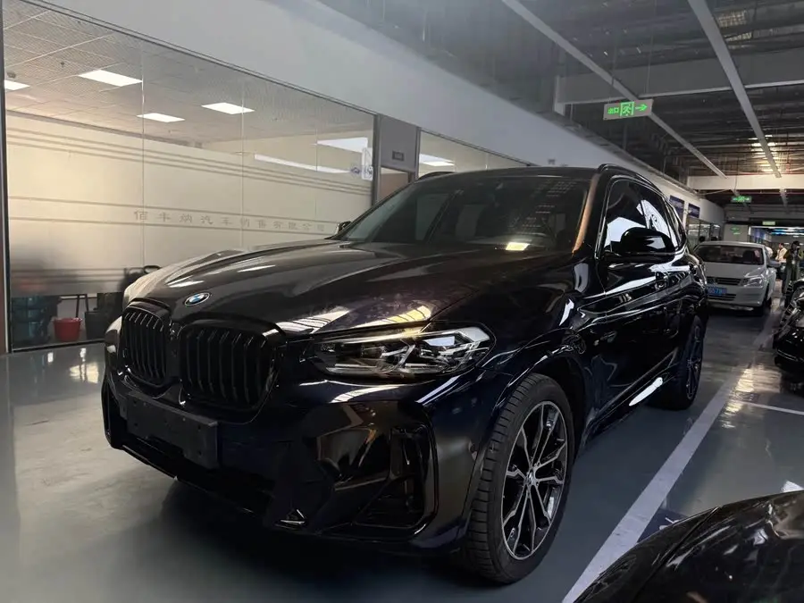 BMW X3 2023 xDrive30i Leading M Night Package