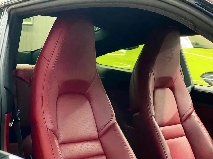 Porsche 911 2020 Carrera 3.0T