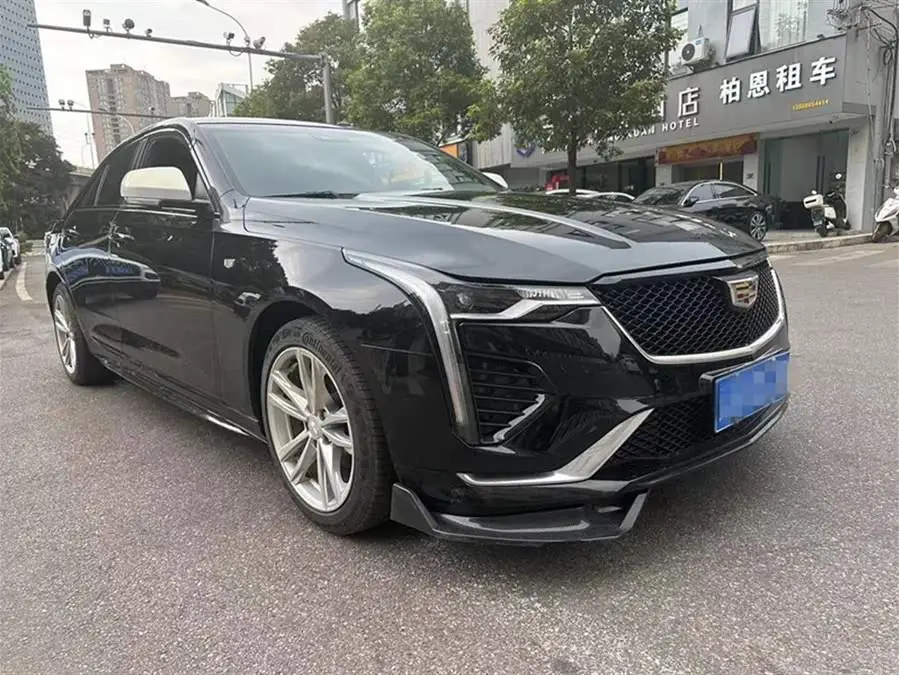 كاديلاك CT4 2020 28T فاشن إيديشن