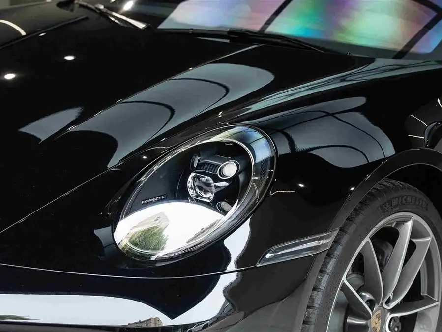 بورش 911 2023 كاريرا 3.0T