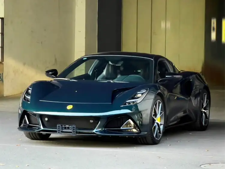 EMIRA 2022 3.5T V6 Manual First Edition