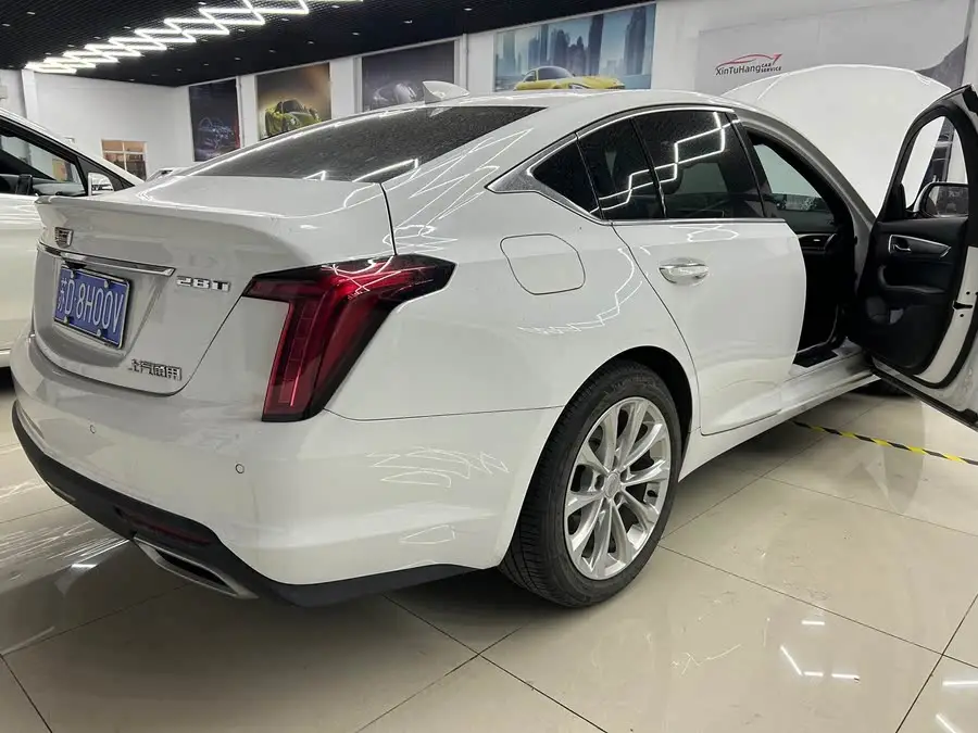 Cadillac CT5 2022 28T Luxury (Standard Version)